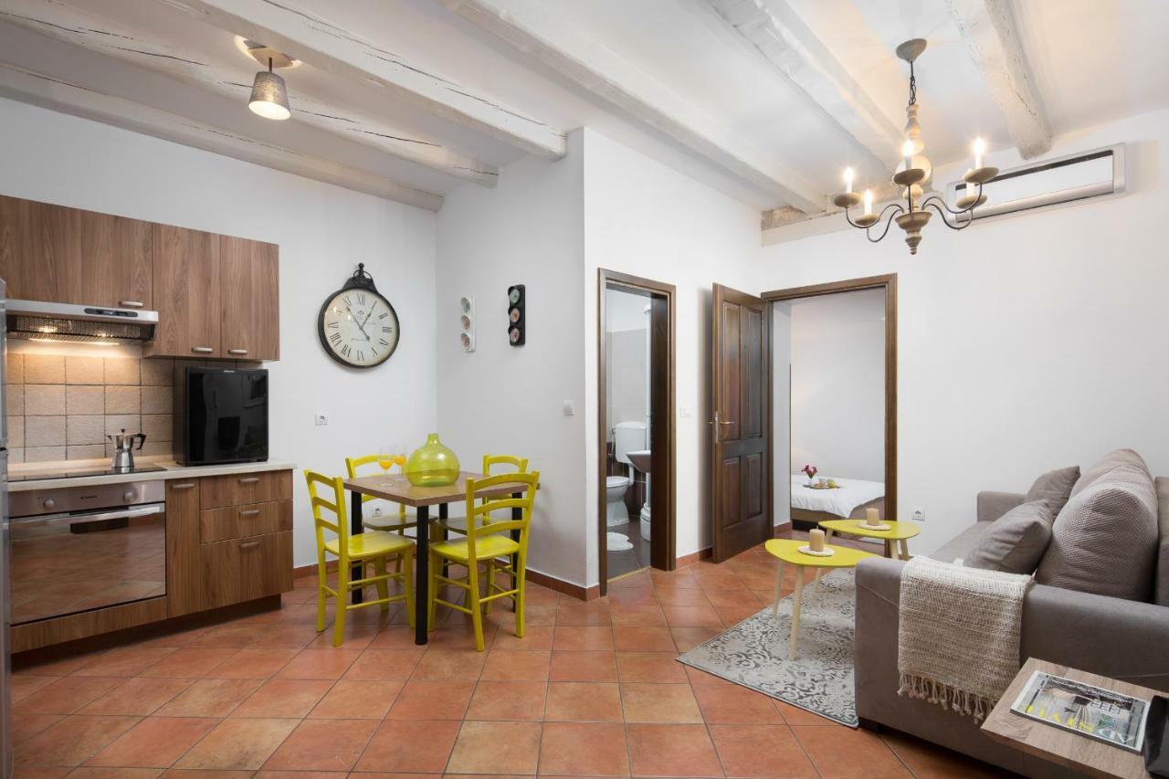 Apartments Bonaparte 포레치 외부 사진