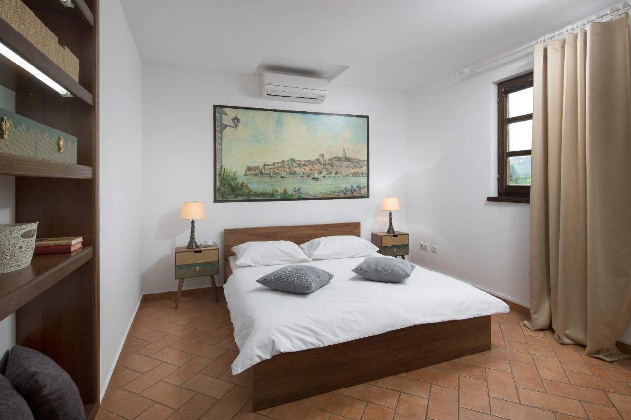 Apartments Bonaparte 포레치 외부 사진