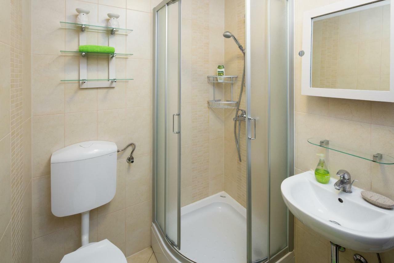 Apartments Bonaparte 포레치 외부 사진
