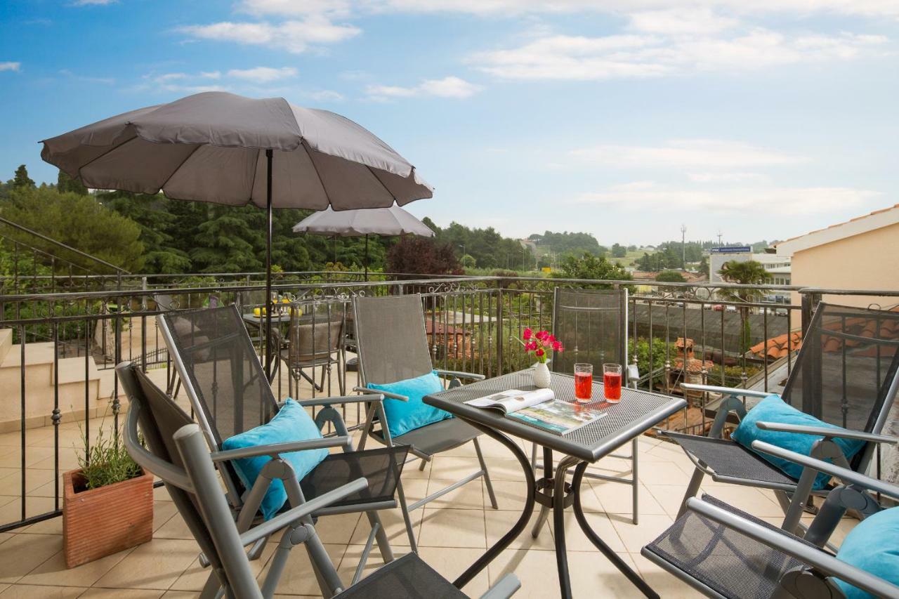 Apartments Bonaparte 포레치 외부 사진