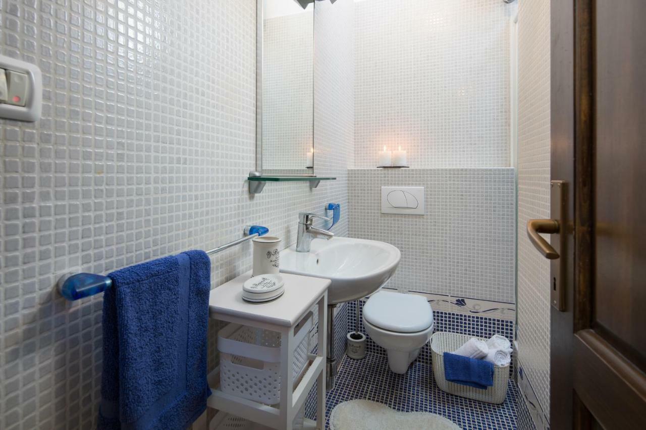 Apartments Bonaparte 포레치 외부 사진